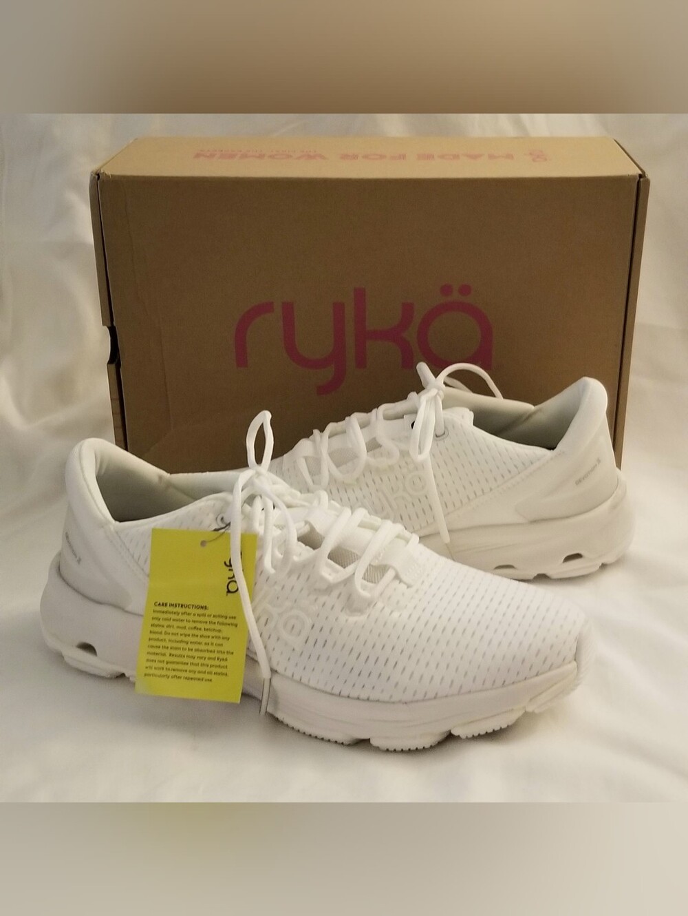 Ryka Women's Devotion X  Mesh Lace-Up Athletic Sneakers - White - 9.5M - NEW!!